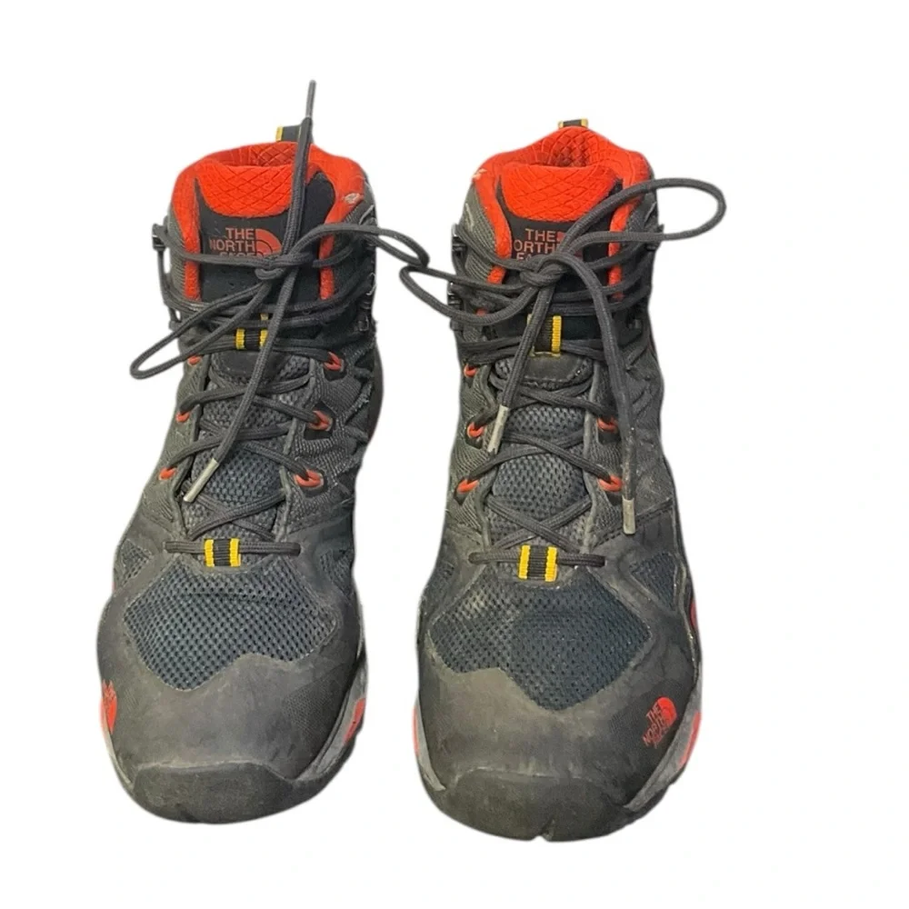 🏔️ The North Face Men’s GTX Hiking Boots —‎ Size 9